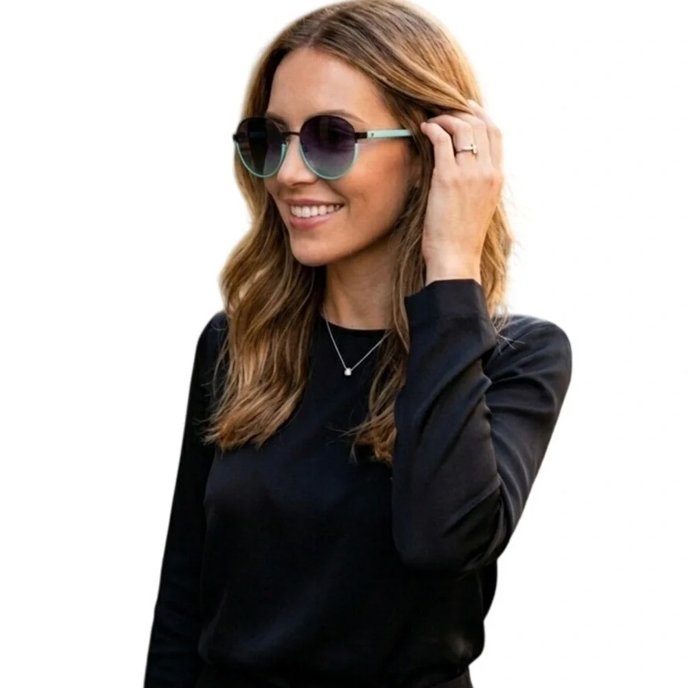Tiffany & Co TF 3068 6141/9S Black Round Gradient Sunglasses‎ Italy New